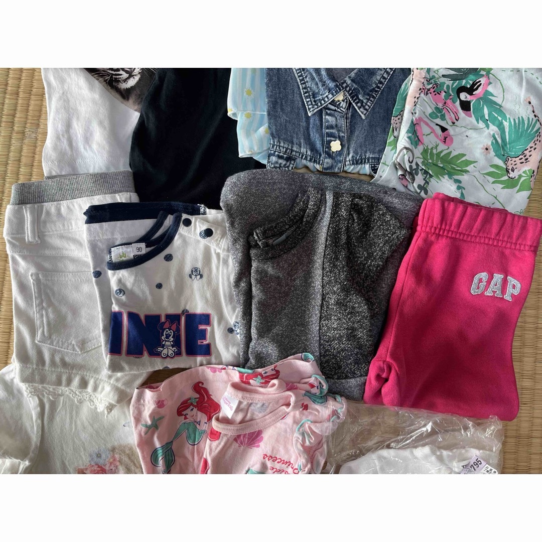 babyGAP(ベビーギャップ)の女の子服♡ワンピース♡Tシャツ♡パーカー♡パンツ♡90♡12点セット キッズ/ベビー/マタニティのキッズ服女の子用(90cm~)(その他)の商品写真