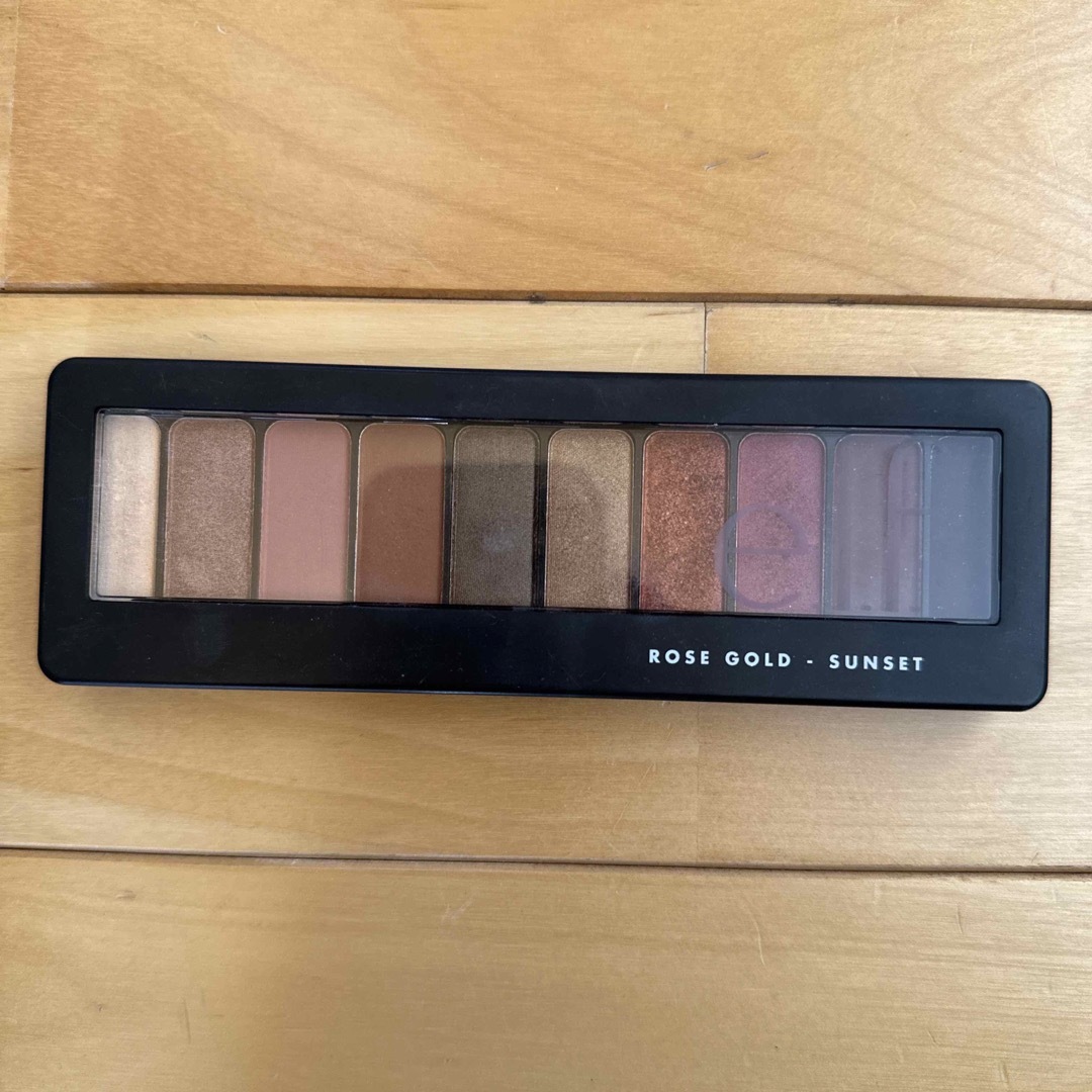 elf(エルフ)のelf Rose Gold eyeshadow palette Sunset コスメ/美容のベースメイク/化粧品(アイシャドウ)の商品写真