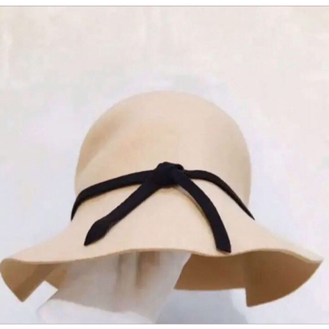 TOMORROWLAND(トゥモローランド)の新品未使用 イタリア製 ハット ベージュ 冬 ウール100% レディースの帽子(ハット)の商品写真