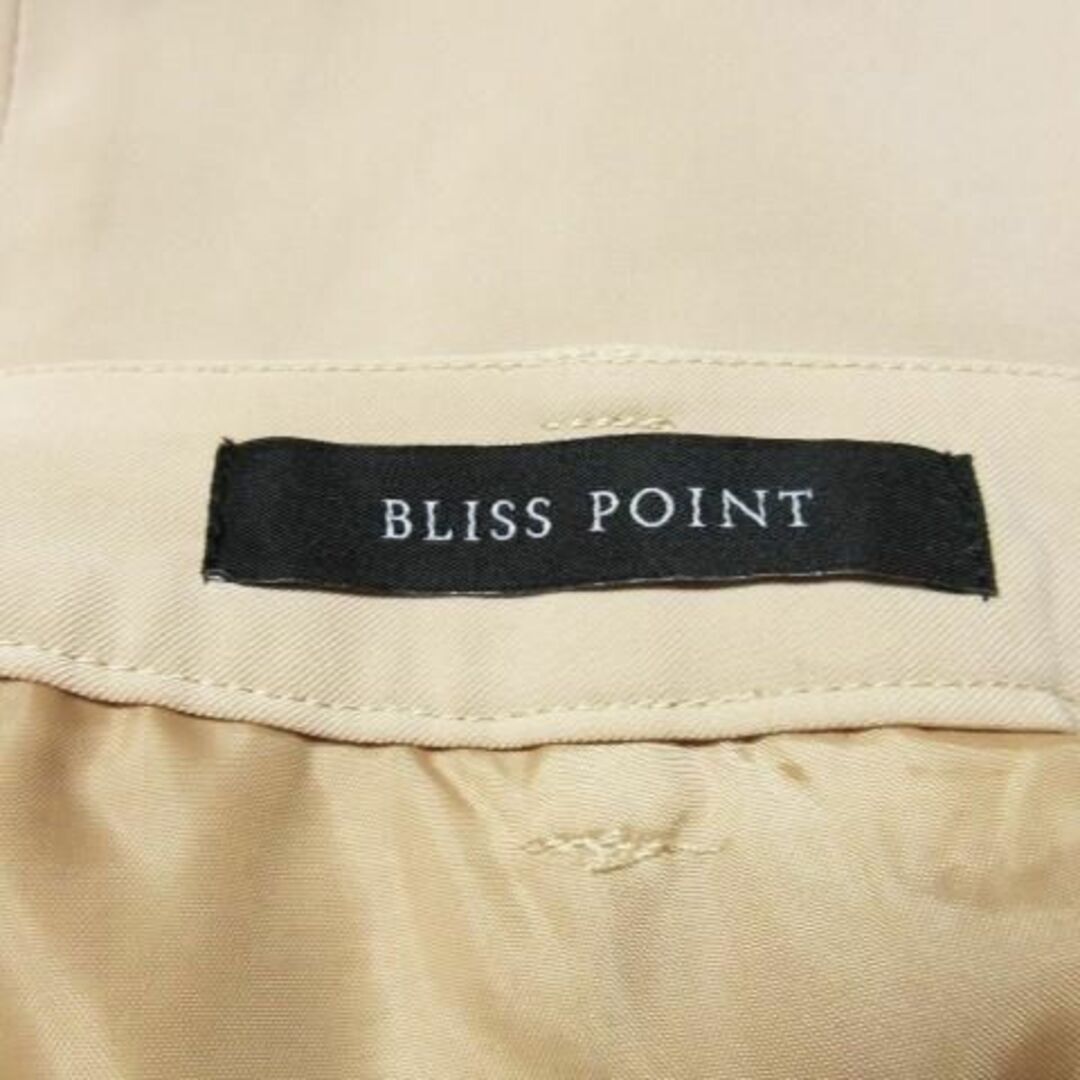 BLISS POINT(ブリスポイント)のブリスポイント バミューダパンツ ハーフ M ベージュ 230224CK22A レディースのパンツ(カジュアルパンツ)の商品写真