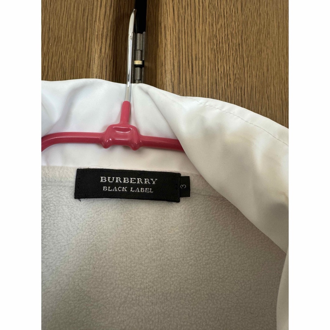 BURBERRY BLACK LABEL(バーバリーブラックレーベル)のブラックレーベルボア&ナイロンジャケット白L～XL メンズのジャケット/アウター(マウンテンパーカー)の商品写真