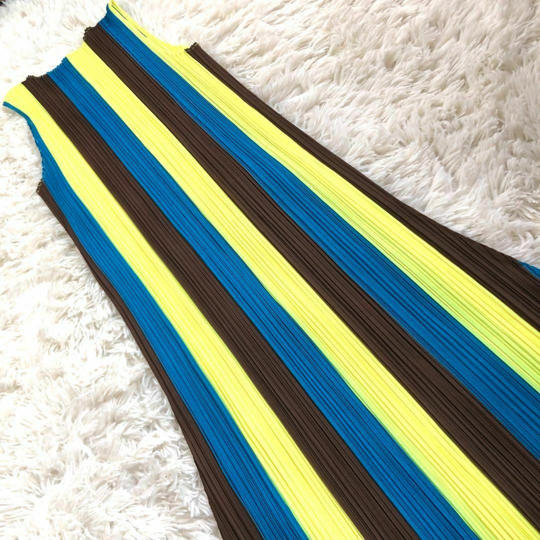 PLEATS PLEASE ISSEY MIYAKE(プリーツプリーズイッセイミヤケ)の【極美品】プリーツプリーズ ストライプ ノースリーブワンピース XL Aライン レディースのワンピース(ロングワンピース/マキシワンピース)の商品写真