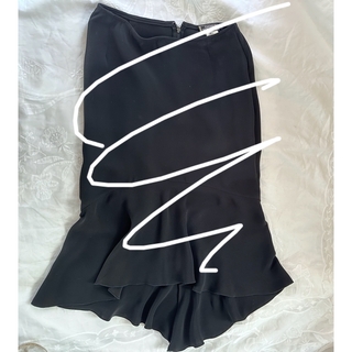 ジャンニヴェルサーチ(Gianni Versace)のスカート　40  GIANNI VERSACE   silk100%(ひざ丈スカート)