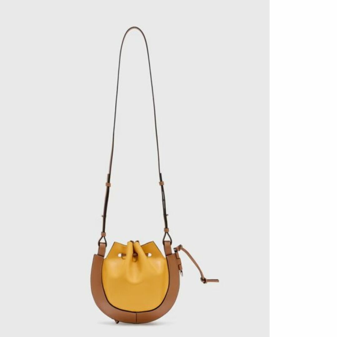 LOEWE(ロエベ)の●新品/正規品● LOEWE SMALL HORSESHOE BAG レディースのバッグ(ショルダーバッグ)の商品写真