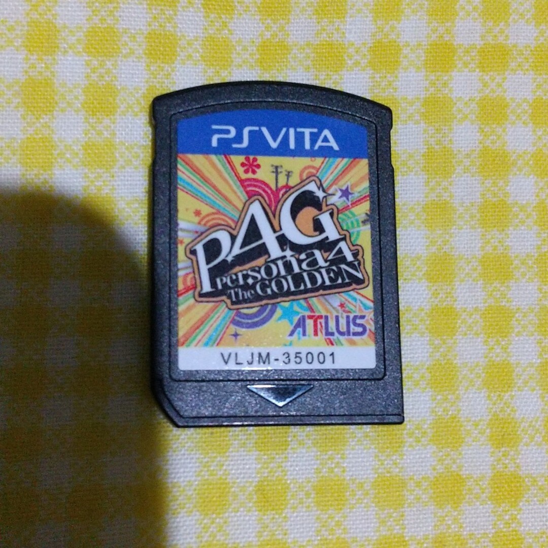 PSVITAソフト ペルソナ４G ソフトのみ エンタメ/ホビーのゲームソフト/ゲーム機本体(携帯用ゲームソフト)の商品写真