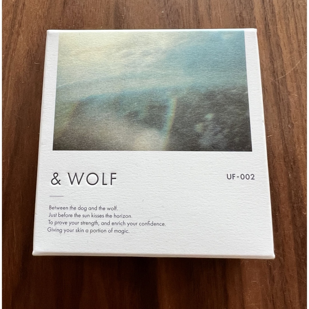 & WOLF リキッド　ファンデーション コスメ/美容のベースメイク/化粧品(ファンデーション)の商品写真