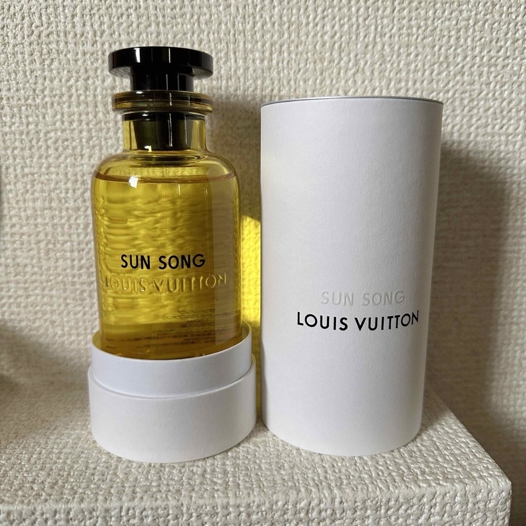 LOUIS VUITTON(ルイヴィトン)のルイヴィトン SUN SONG オードゥパルファン 香水 サンソング コスメ/美容の香水(ユニセックス)の商品写真