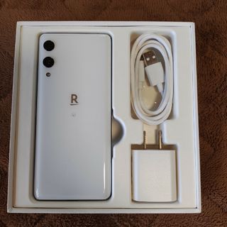 ラクテン(Rakuten)の楽天ハンド 4G P710ホワイト(スマートフォン本体)