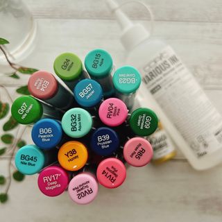 コピック(COPIC)のコピック アルコールインク アルコールインクアート 17本セット ブレンダー付(カラーペン/コピック)