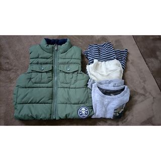 ベビーギャップ(babyGAP)のベビーギャップ　ダウンベストと長袖Tシャツ3枚セット　90(ジャケット/上着)