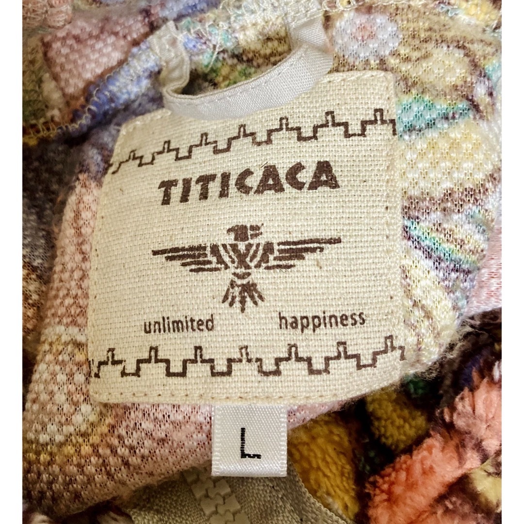 titicaca(チチカカ)の新品タグ付き　チチカカ　フリースジャケット　ブルゾン【Ｌサイズ】 レディースのジャケット/アウター(ブルゾン)の商品写真