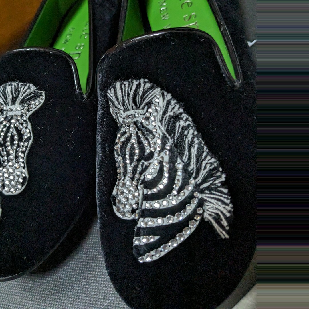 kate spade new york(ケイトスペードニューヨーク)の新品◇kate spade ゼブラ ローファー レディースの靴/シューズ(ローファー/革靴)の商品写真