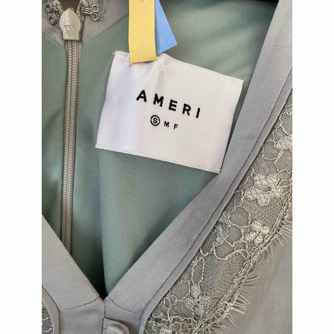 Ameri VINTAGE(アメリヴィンテージ)のAmeri vintage FLARE SATIN DRESS レディースのワンピース(ロングワンピース/マキシワンピース)の商品写真