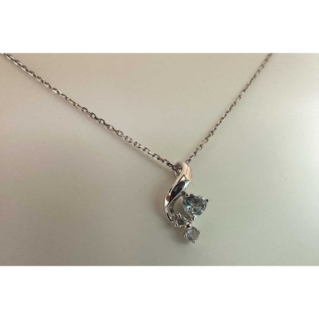 4℃(ヨンドシー)の4℃ ドロップアクアカラーストーン K10 WG ネックレス1.41g色石 レディースのアクセサリー(ネックレス)の商品写真