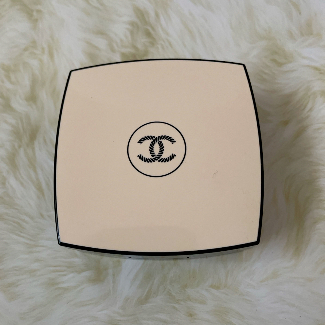 CHANEL(シャネル)のシャネル　レベージュ　トゥシュドゥタンベルミンケースのみ　ルタンクッション互換性 コスメ/美容のベースメイク/化粧品(ファンデーション)の商品写真