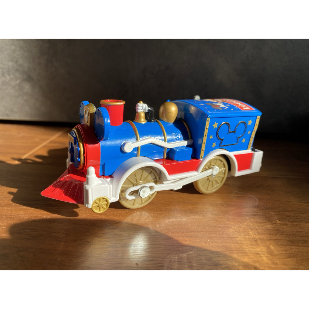 Takara Tomy(タカラトミー)のプラレール　ディズニードリームレールウェイ　サーカスパレード貨車セット エンタメ/ホビーのおもちゃ/ぬいぐるみ(鉄道模型)の商品写真