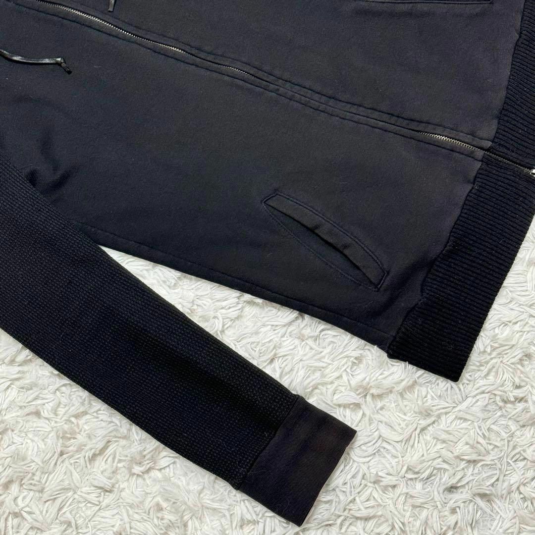 ノーブランド タイトジップアップ 長袖 パーカー ブラック黒 Mサイズ メンズのトップス(パーカー)の商品写真