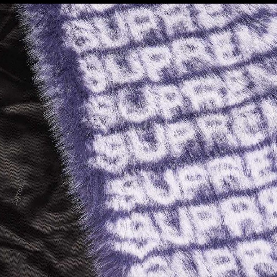 Supreme(シュプリーム)のSupreme Faux Fur Hooded Coat "Purple" メンズのジャケット/アウター(その他)の商品写真