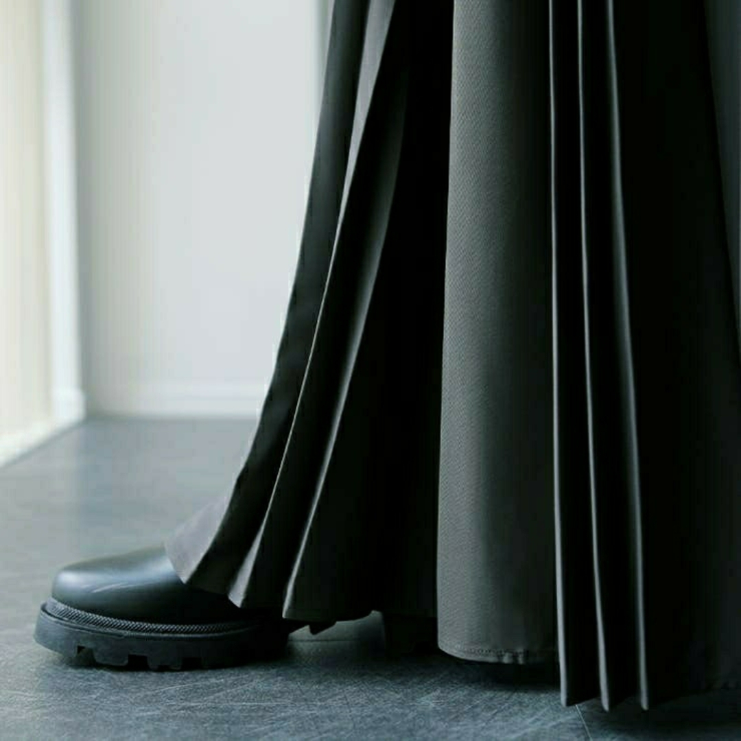 DOUBLE STANDARD CLOTHING(ダブルスタンダードクロージング)のHUG.UスカートTOMORROWLANDアパルトモンJENNEエブールZARA レディースのスカート(ロングスカート)の商品写真
