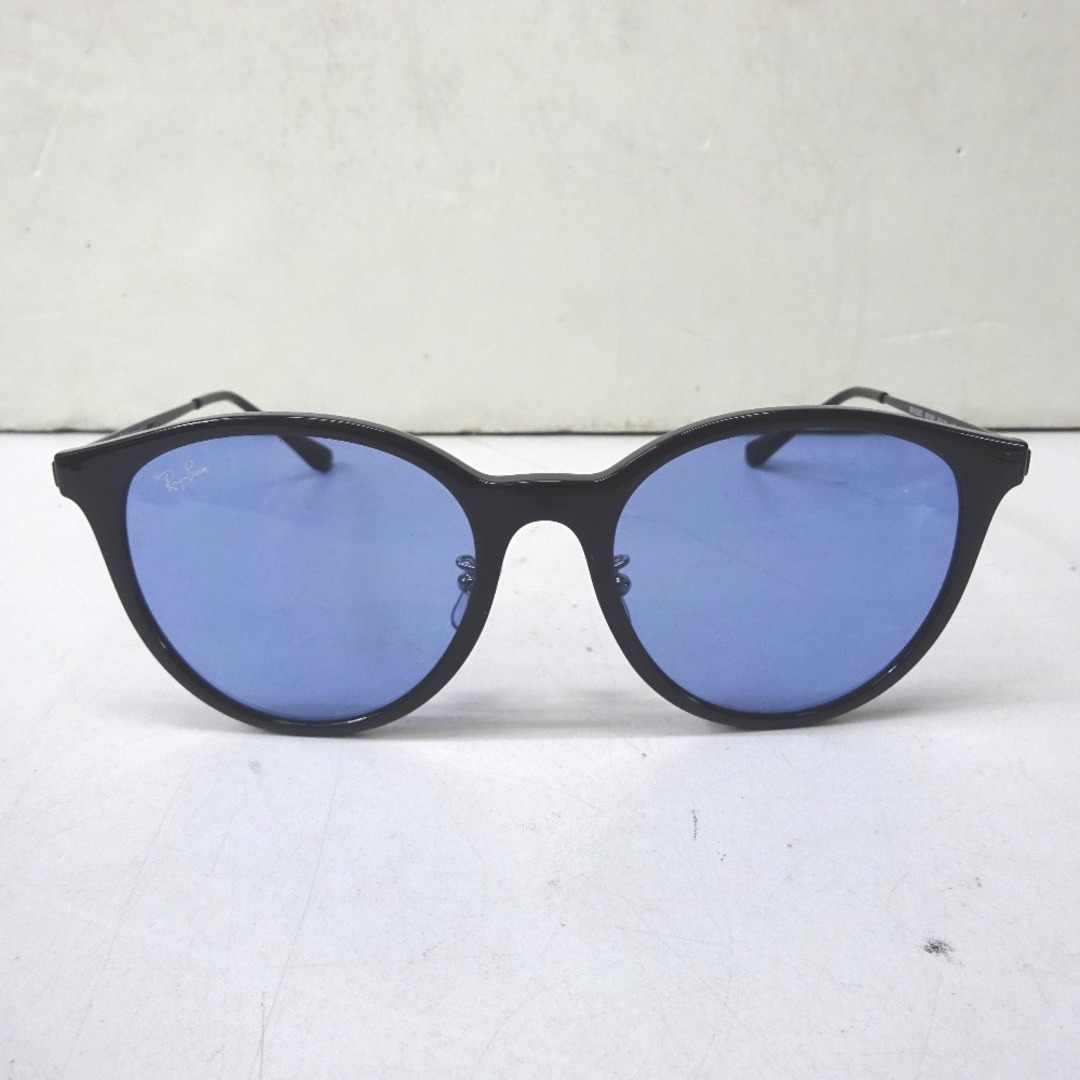 Ray-Ban(レイバン)のレイバン サングラス RB4334D ブラック/ブルー Ft599251 超美品・中古 メンズのファッション小物(サングラス/メガネ)の商品写真