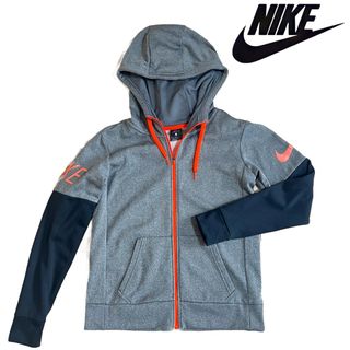 ナイキ(NIKE)のナイキドライフィットパーカー(パーカー)