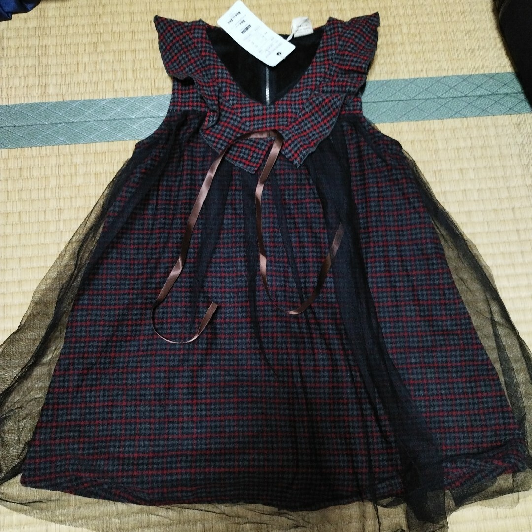 新品　未使用　韓国子供服　bee 120 ワンピース キッズ/ベビー/マタニティのキッズ服女の子用(90cm~)(ワンピース)の商品写真