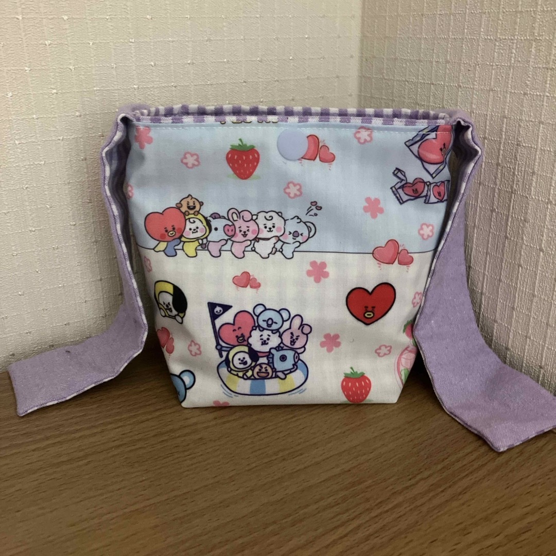 BT21(ビーティーイシビル)のBT21♡おにぎりポーチ♡ エンタメ/ホビーのエンタメ その他(その他)の商品写真