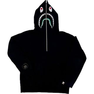 アベイシングエイプ(A BATHING APE)の激レアBAPE x HEINECKEN100コラボシャークフーディShark(パーカー)