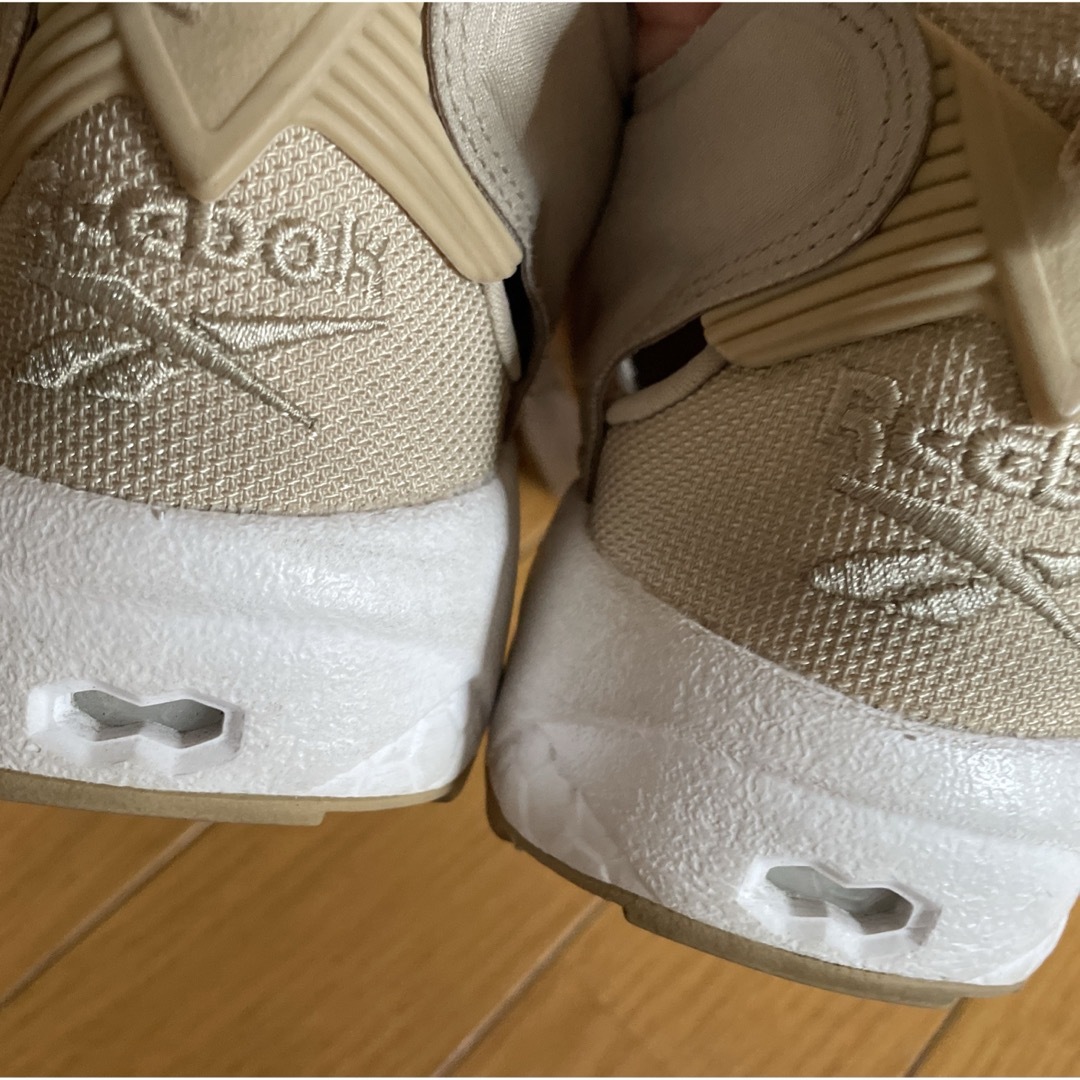 Reebok(リーボック)のReebok / リーボック インスタポンプフューリー レディースの靴/シューズ(スニーカー)の商品写真