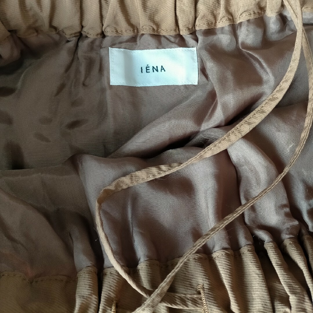 IENA(イエナ)の【イエナ】ナイロンティアードスカート 36 Olmetex社 ロング丈 レディースのスカート(ロングスカート)の商品写真