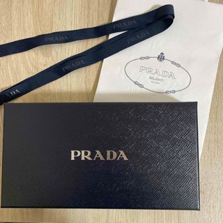 プラダ(PRADA)のPRADA   空箱　化粧箱　リボン(ショップ袋)