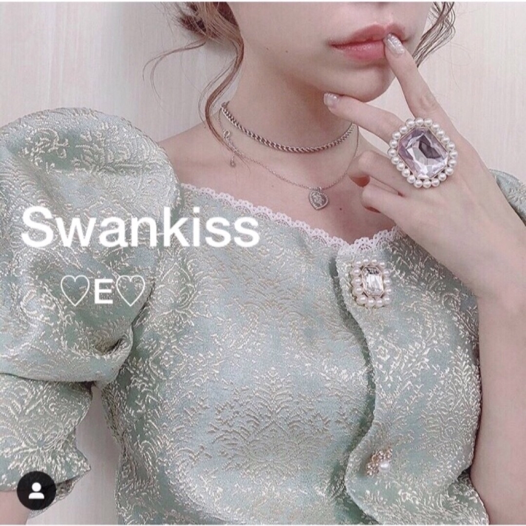 Swankiss(スワンキス)のSwankiss スワンキス♡ジャガード ビジュー ブラウス ミントグリーン レディースのトップス(シャツ/ブラウス(半袖/袖なし))の商品写真