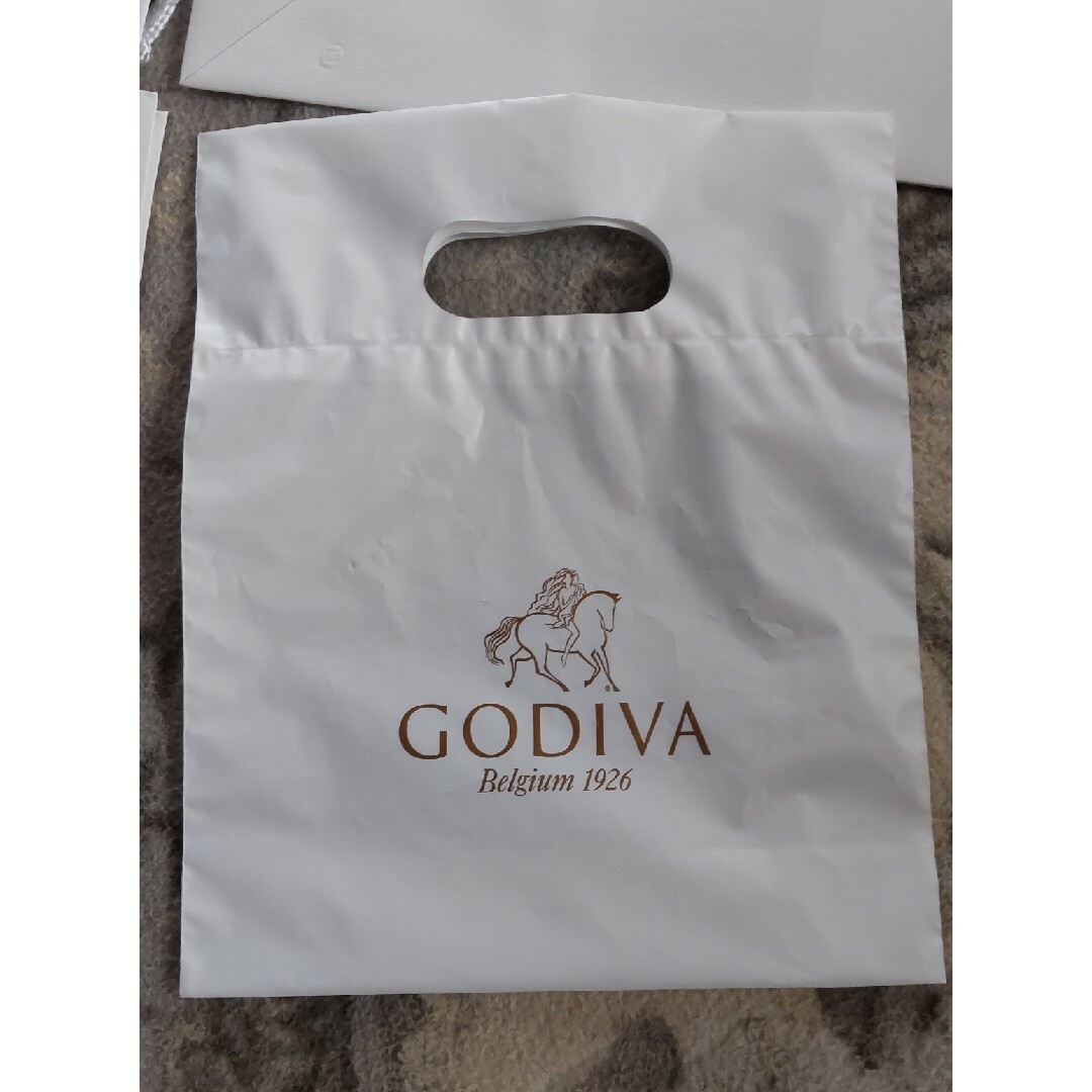 GODIVA(ゴディバ)の美品 ✨ GODIVA ゴディバ ショッパー インテリア/住まい/日用品のインテリア/住まい/日用品 その他(その他)の商品写真