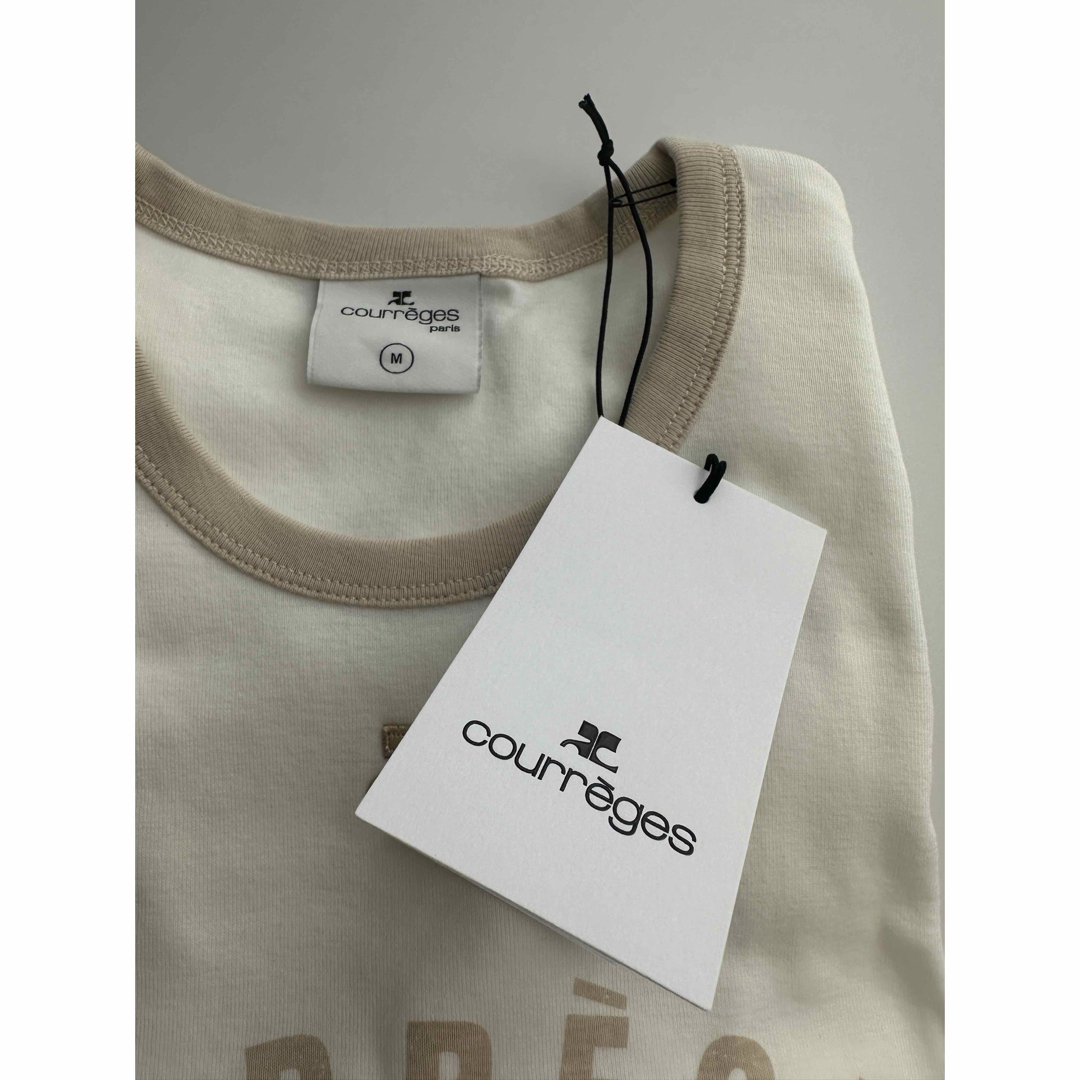 Courreges(クレージュ)の新品未使用 正規品 クレージュ Tシャツ Mサイズ 新作 24ss レディースのトップス(Tシャツ(半袖/袖なし))の商品写真
