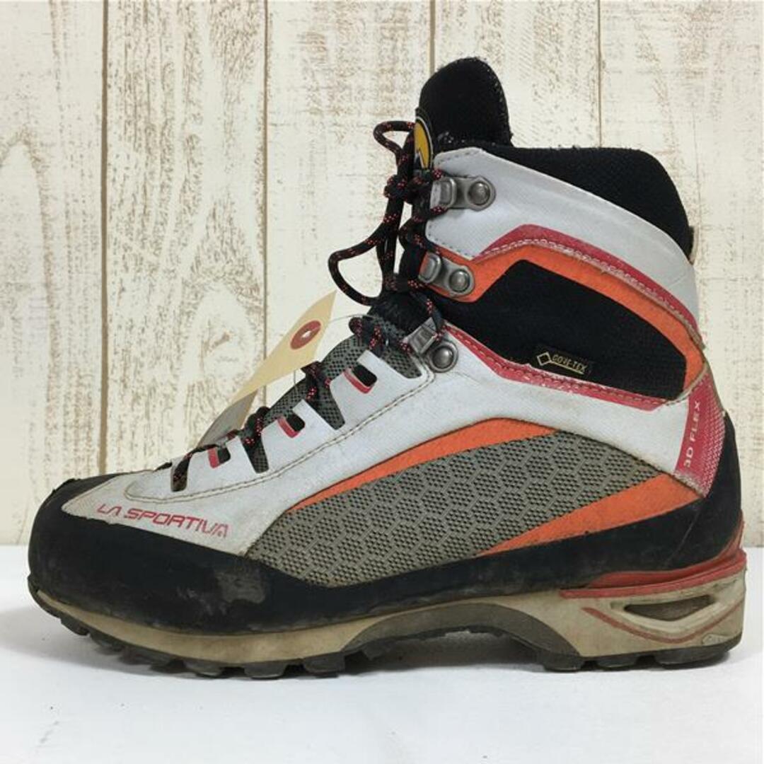 LA SPORTIVA(スポルティバ)のWOMENs 24.3cm  スポルティバ トランゴ タワー ゴアテックス ウーマン Trango Tower GTX Women マウンテニアリングシューズ アルパインブーツ SPORTIVA 21B Light Grey / Berry グレー系 レディースのファッション小物(その他)の商品写真