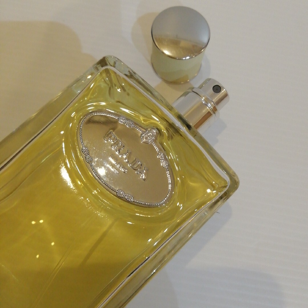 PRADA(プラダ)のPRADA プラダ インフュージョン ディリス オードパルファム 200ml コスメ/美容の香水(香水(女性用))の商品写真