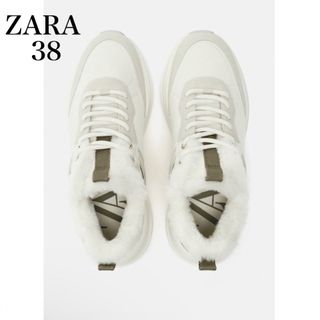 ザラ(ZARA)のZARA フェイクファーディテールランニングスニーカー　新品(スニーカー)