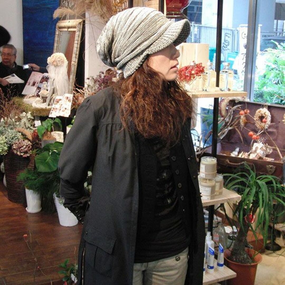 帽子 メンズ ニット帽 ニットキャスケットプリーツ 秋冬 アイボリーブラウン レディースの帽子(ニット帽/ビーニー)の商品写真
