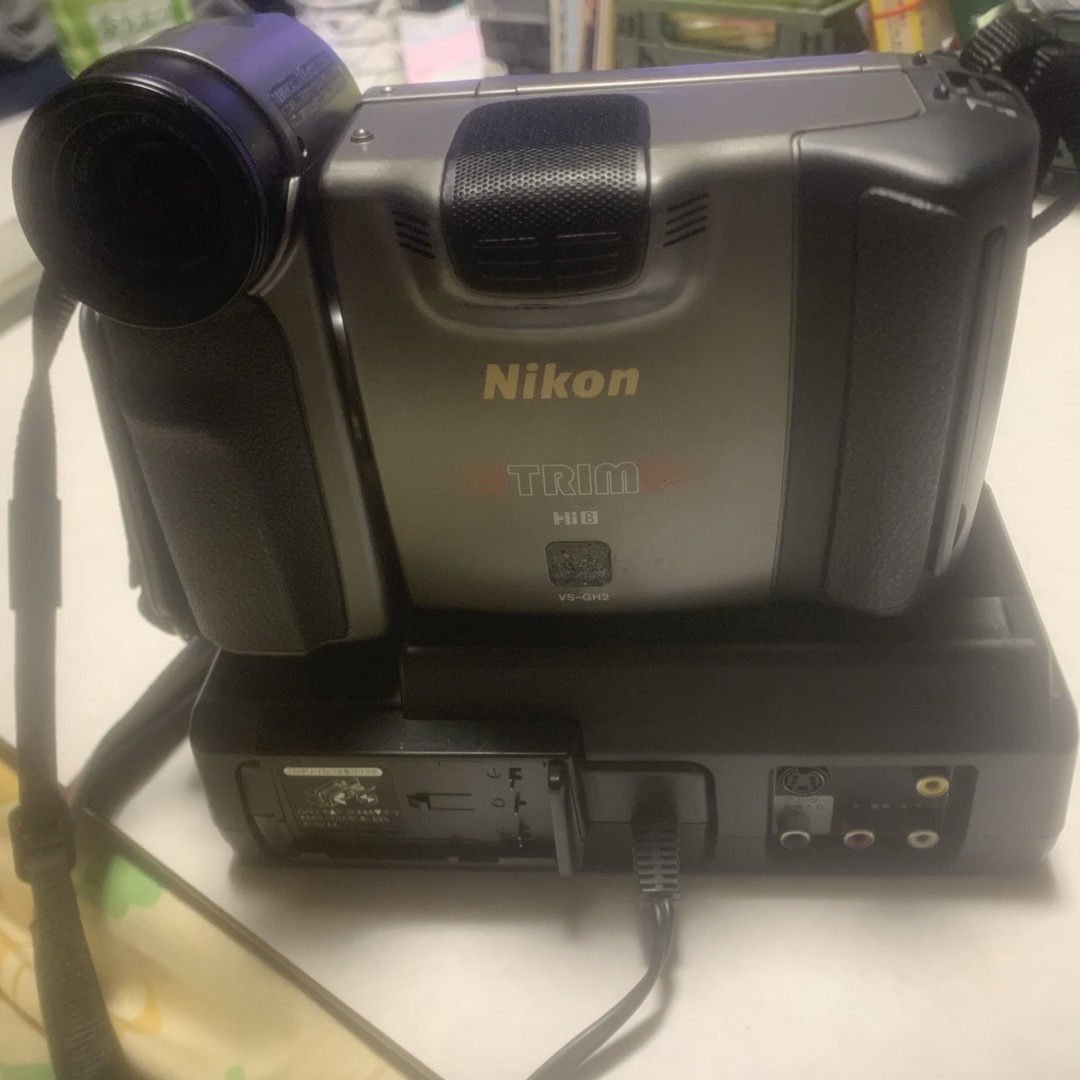 Nikon(ニコン)の動作品　Nikon  Hi8 ビデオカメラ　VS-GH2 スマホ/家電/カメラのカメラ(ビデオカメラ)の商品写真