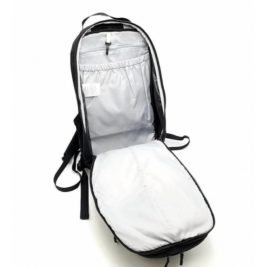 ARC'TERYX(アークテリクス)のアークテリクス　リュック　バッグ　マンティス26 正規品 メンズのバッグ(バッグパック/リュック)の商品写真