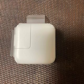 アップル(Apple)のApple  USB パワーアダプター　10W 純正(バッテリー/充電器)