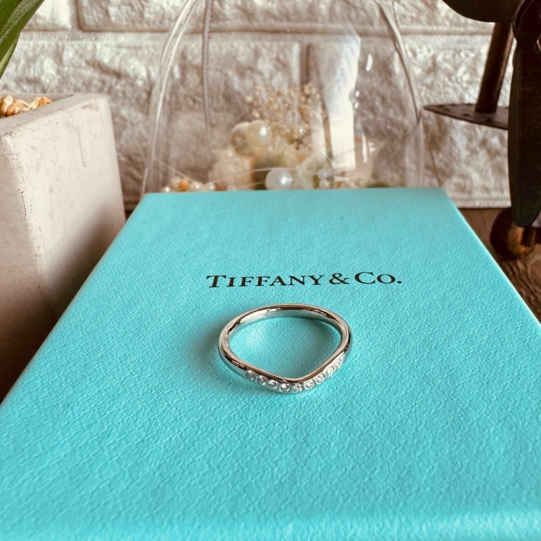 美品！ TIFFANY \u0026 Co. カーブドバンド リング PT950 8号ゆうパックの送料込み