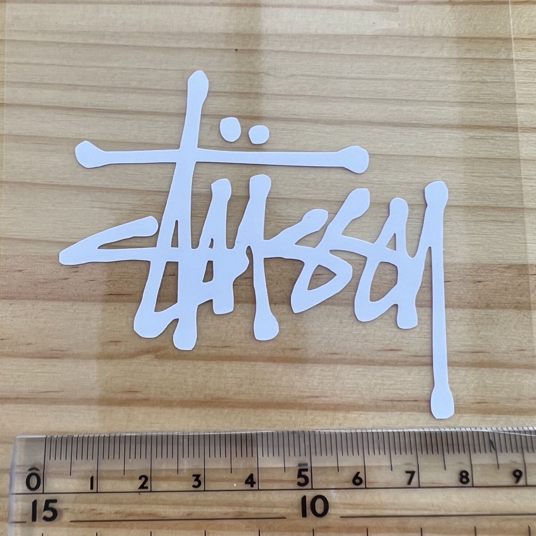 STUSSY(ステューシー)のSTUSSY(ストゥーシー) ステッカー ハンドメイドのハンドメイド その他(その他)の商品写真