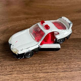 トミカシリーズ(トミカシリーズ)の【廃盤レア品】トミカNo.33　TOYOTA　SUPRA　パトロールカー(ミニカー)