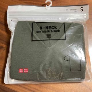 ユニクロ(UNIQLO)のUNIQLO メンズ半袖Vネックシャツ(S)(Tシャツ/カットソー(半袖/袖なし))