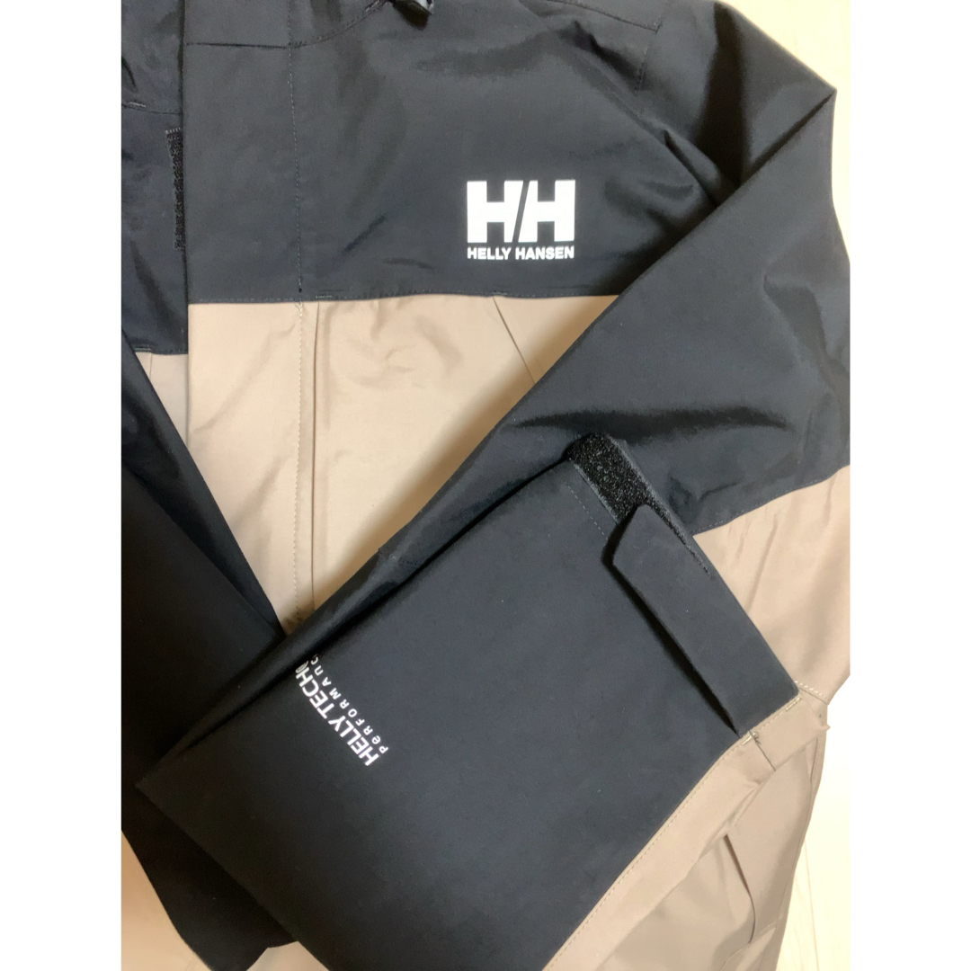 HELLY HANSEN(ヘリーハンセン)の海様 HELLY HANSEN スカンザライトジャケット Sサイズ メンズのジャケット/アウター(マウンテンパーカー)の商品写真