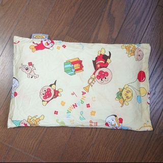 美品♡アンパンマンまくら　西川(枕)