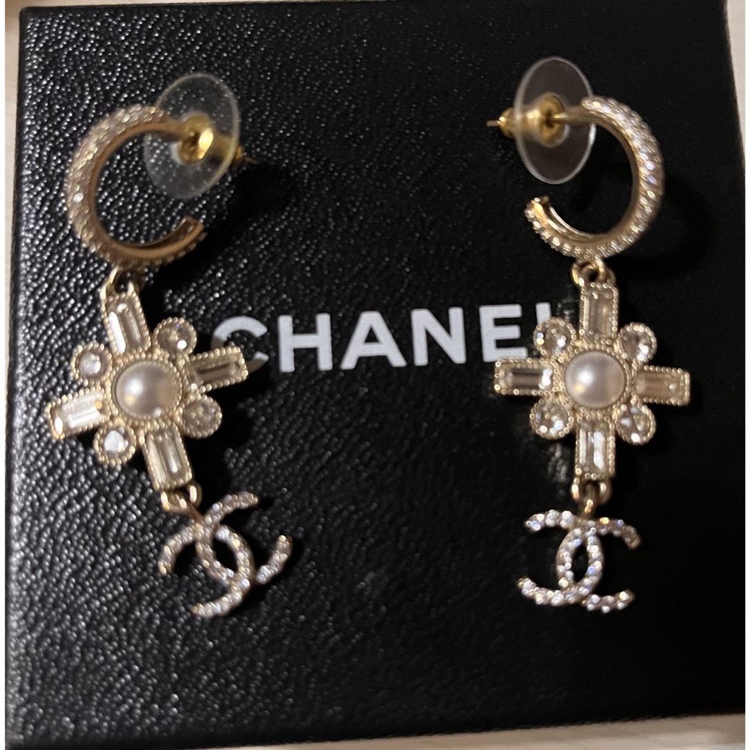 CHANEL(シャネル)のCHANEL A22K ピアス レディースのアクセサリー(ピアス)の商品写真