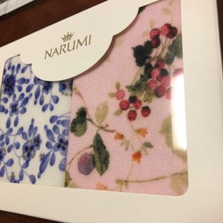 ナルミ(NARUMI)のタオルハンカチ(ハンカチ)