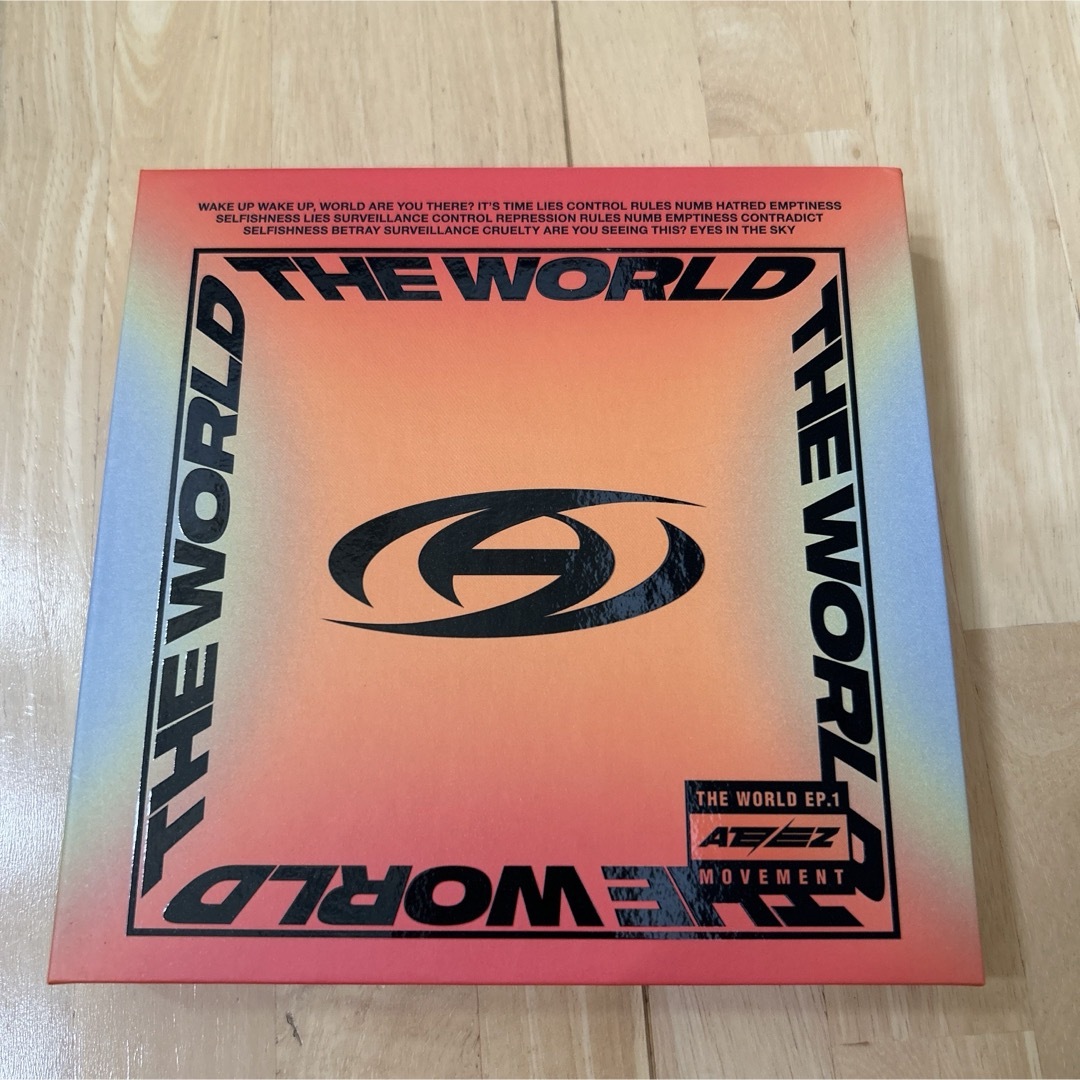 ATEEZ(エイティーズ)のateez  the world ep.1 movement アルバム　CD エンタメ/ホビーのCD(K-POP/アジア)の商品写真